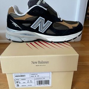NWT New Balance 990